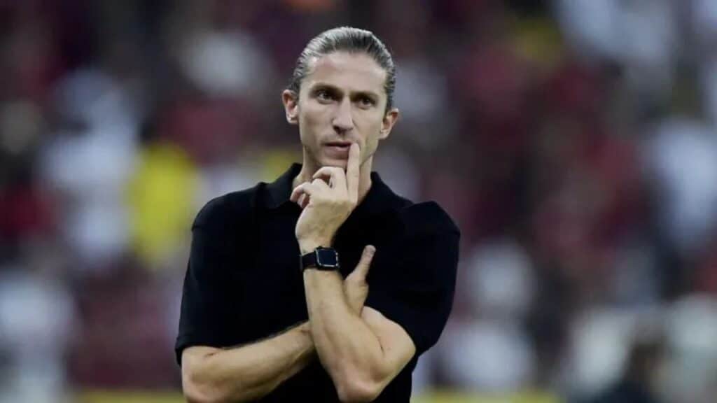 O Salário Secreto de Felipe Luiz no Flamengo: Descubra Mais
