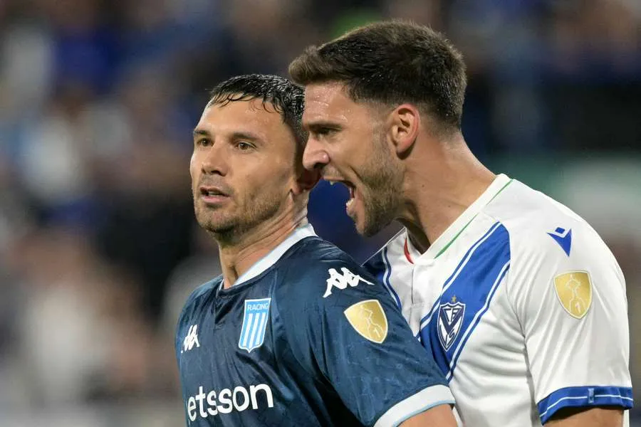 Libertadores 2025: Racing e Vélez Sársfield Decidem Vaga na Semifinal em Clássico Argentino de Alto Nível