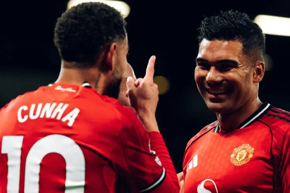 Manchester United Prepara Grande Reformulação: Até 13 Saídas no Horizonte